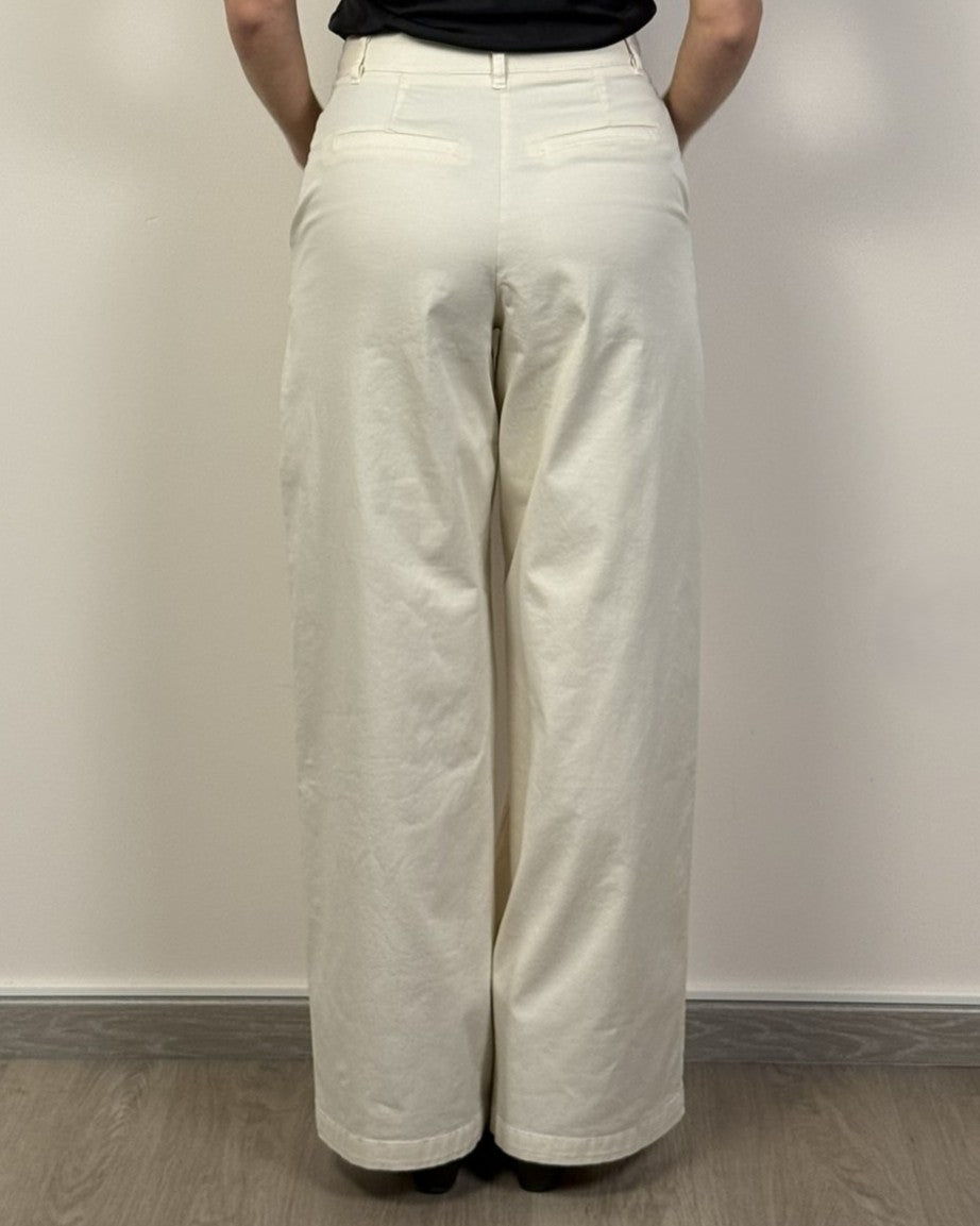 Pantalone Chino Con Foulard KONTATTO