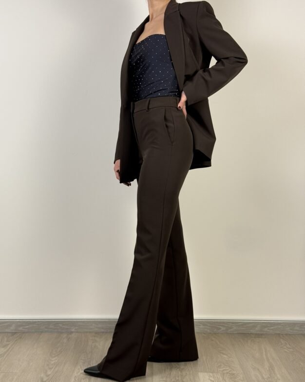 Pantalone Regular Flaire KONTATTO